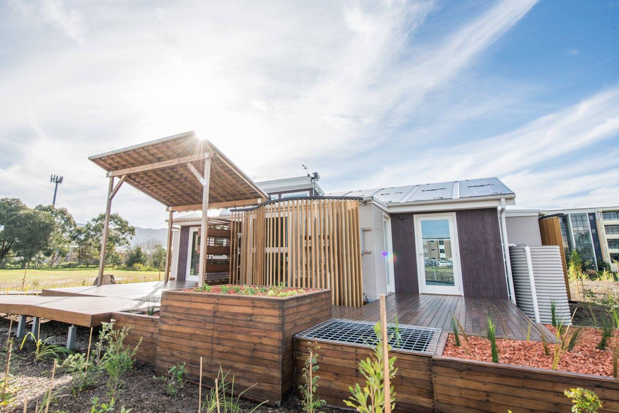 CRC for Low Carbon Living: How to build a new low carbon home that can ...